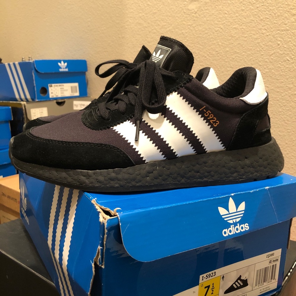 Adidas I-5923 US 7.5 Mens